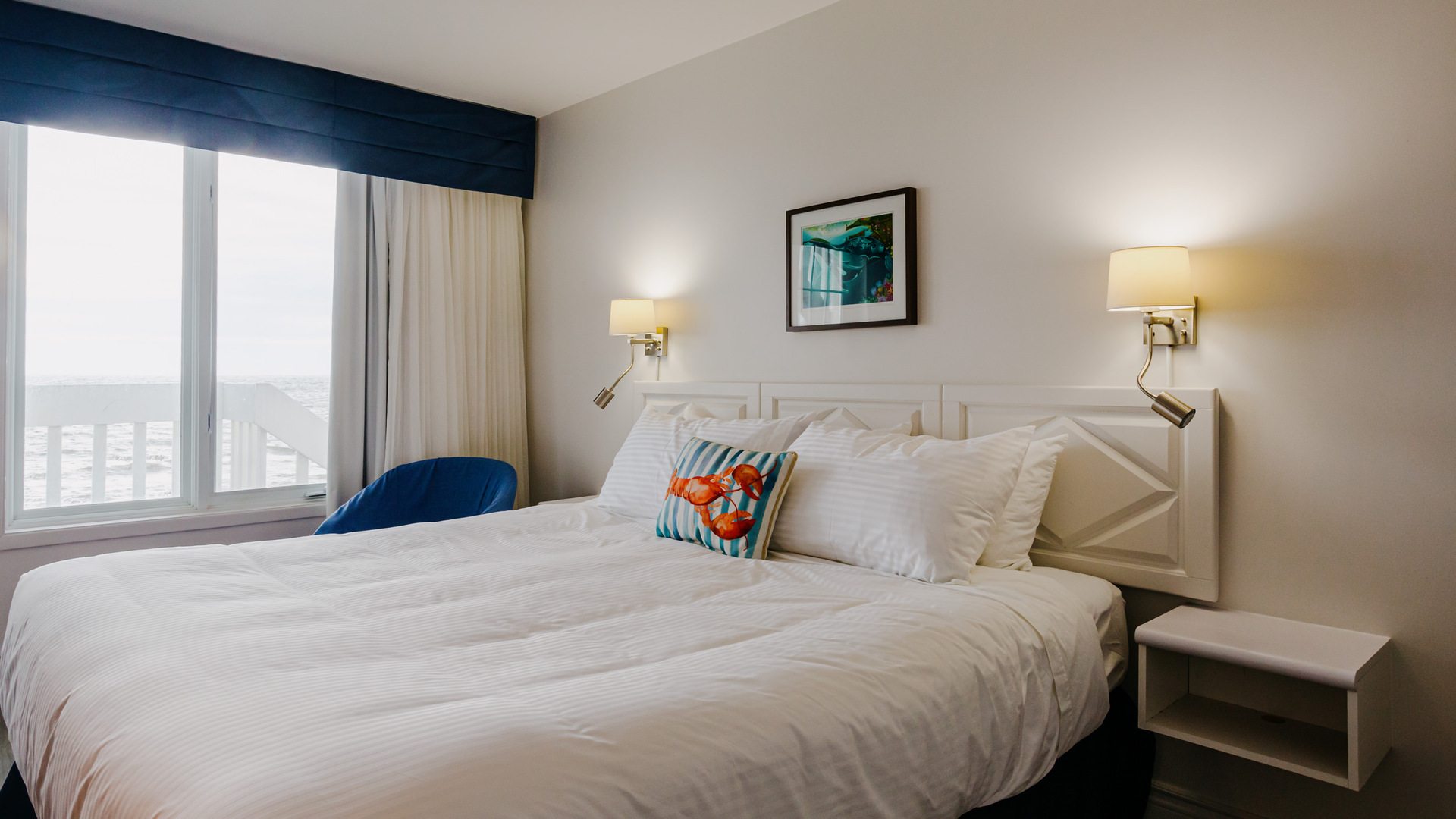 Superior Room: 1 King Bed, Upstairs